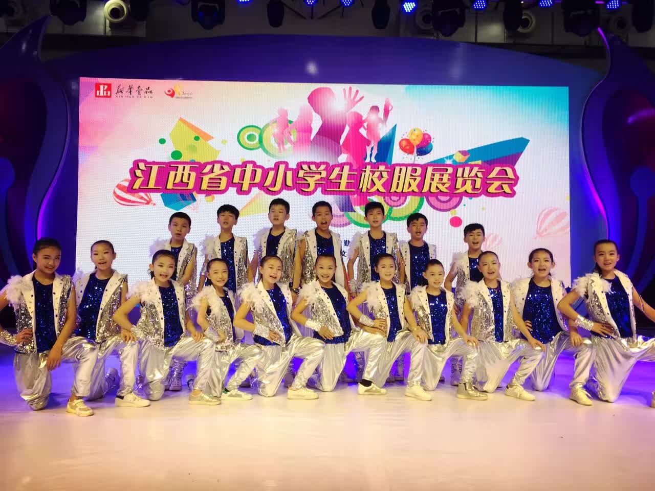&#19975;&#35937;&#22478;&#23448;&#32593;&#28216;&#25103;&#20013;&#24515;&#65288;&#20013;&#22269;&#65289;&#23448;&#26041;&#32593;&#31449;
