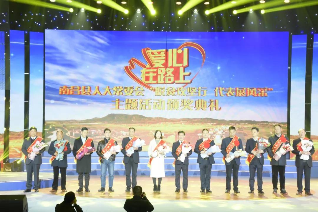 &#19975;&#35937;&#22478;&#23448;&#32593;&#28216;&#25103;&#20013;&#24515;&#65288;&#20013;&#22269;&#65289;&#23448;&#26041;&#32593;&#31449;