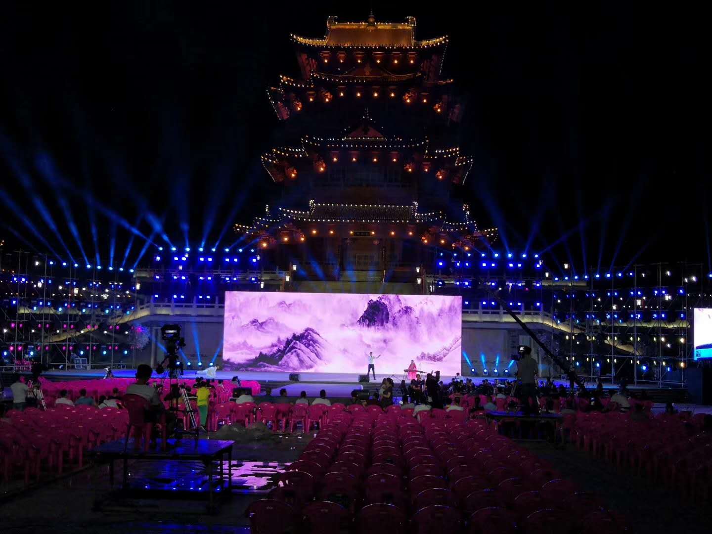 &#19975;&#35937;&#22478;&#23448;&#32593;&#28216;&#25103;&#20013;&#24515;&#65288;&#20013;&#22269;&#65289;&#23448;&#26041;&#32593;&#31449;